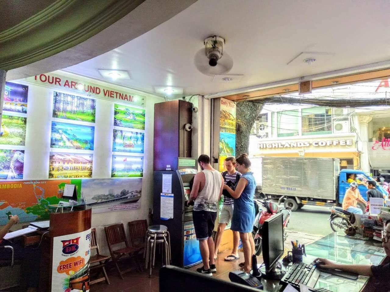 Vinh Hostel Ciudad Ho Chi Minh  Exterior foto